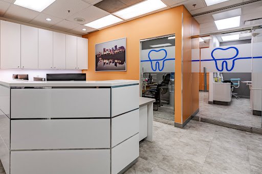dental reception area kingsway mall